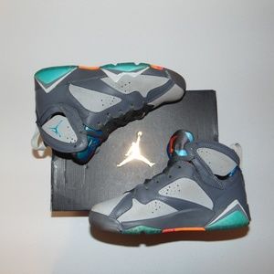 Air Jordan Retro 7